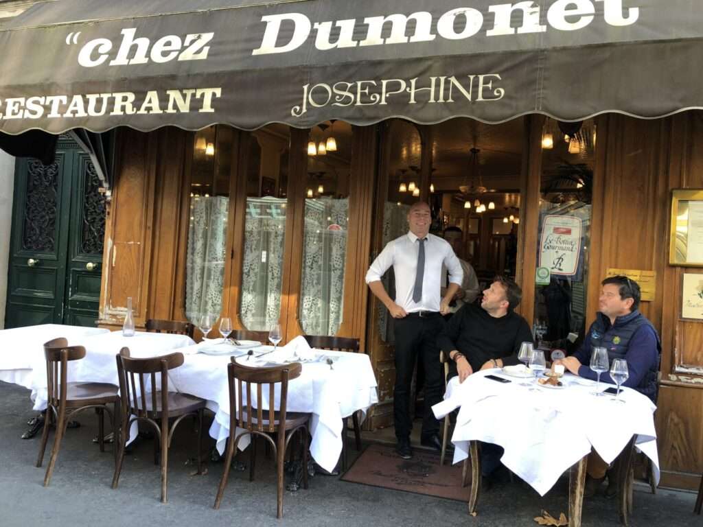 josephine chez dumonet paris 